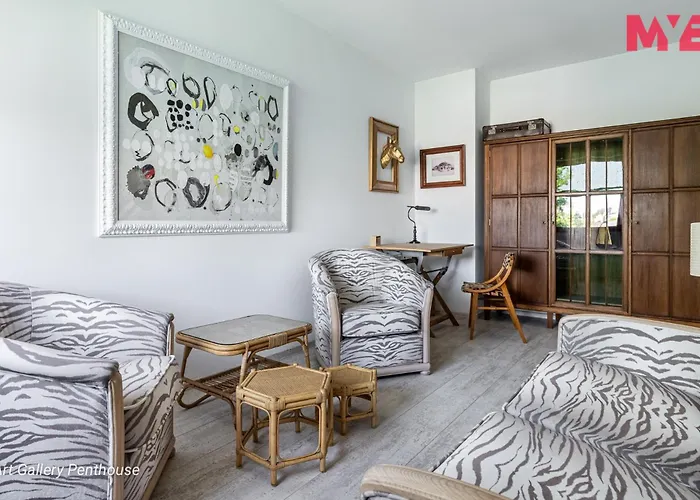 Mye - Art Gallery Penthouse *